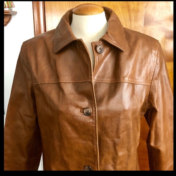 TWO TONE COLOR BLOCK LEATHER COAT - Picture 6 of 8